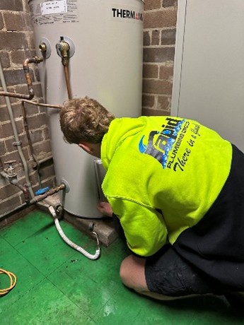Hot water installation 5