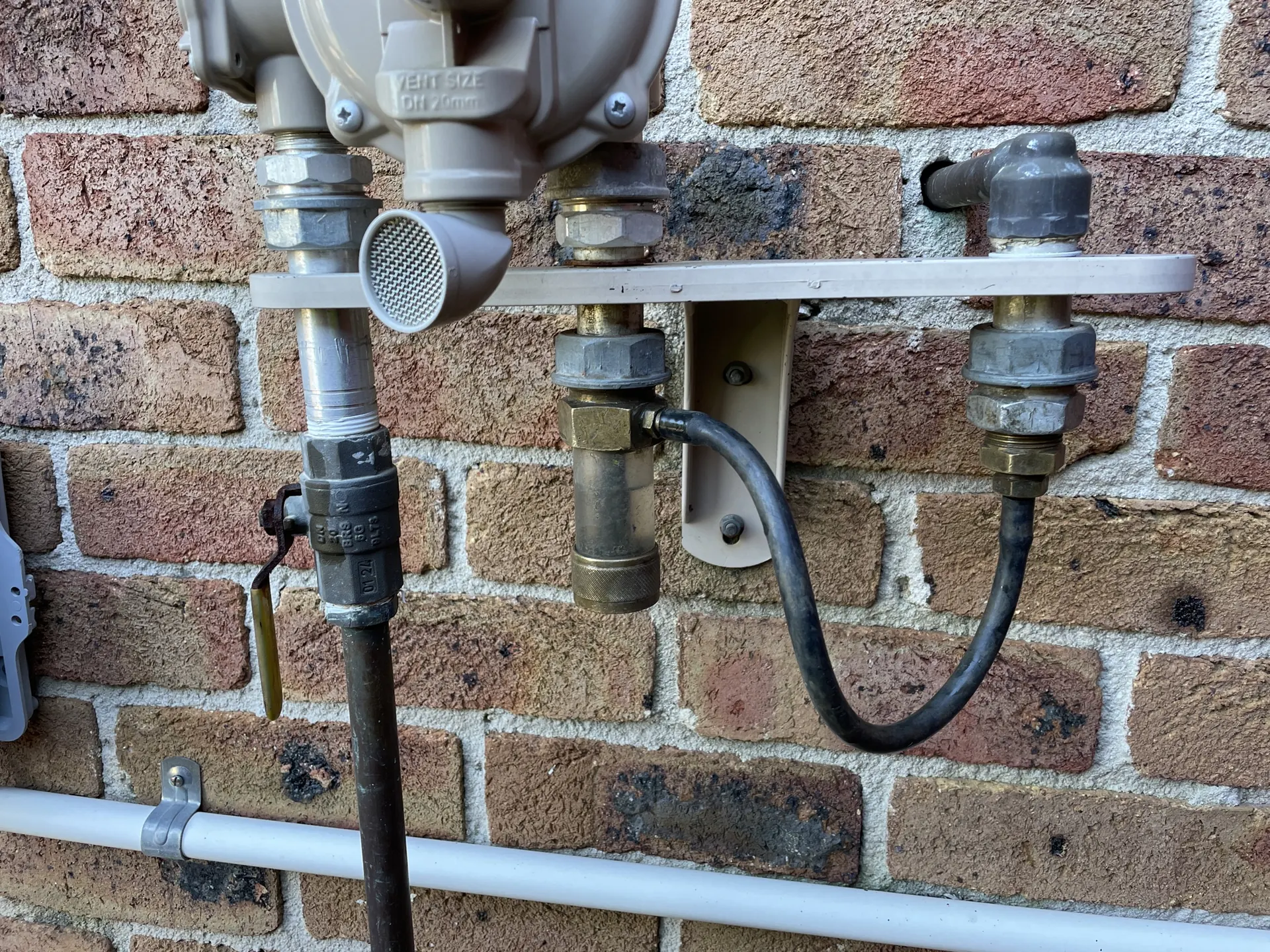Gas Leak Detection & Repairs