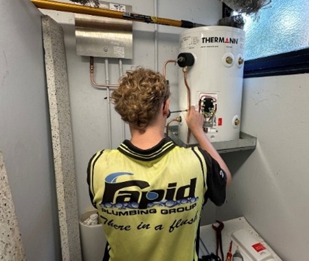 Hot water installation 4