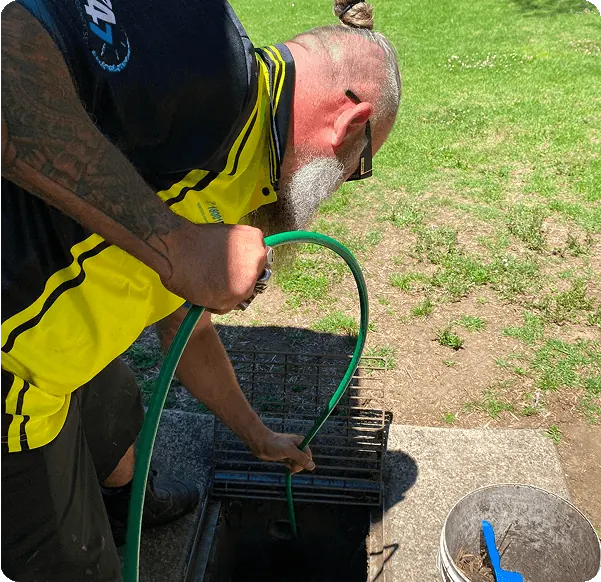 Commercial reactive plumbing maintenance